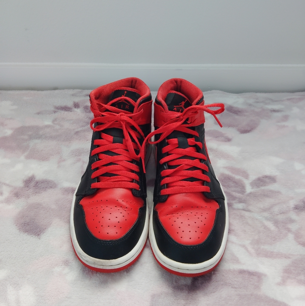 Nike Air Jordan 1 Mid Black Red Sneakers - Picture 3 of 7